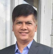 डा. हिम लाल श्रेष्ठ